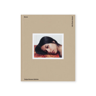 Portada del fotolibro Bravo de Felipe Romero Beltrán (Loose Joints)