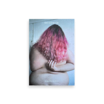 Portada del fotolibro Territorio, de Inmensidades, coeditado por Profundo Ediciones y Club del Prado.